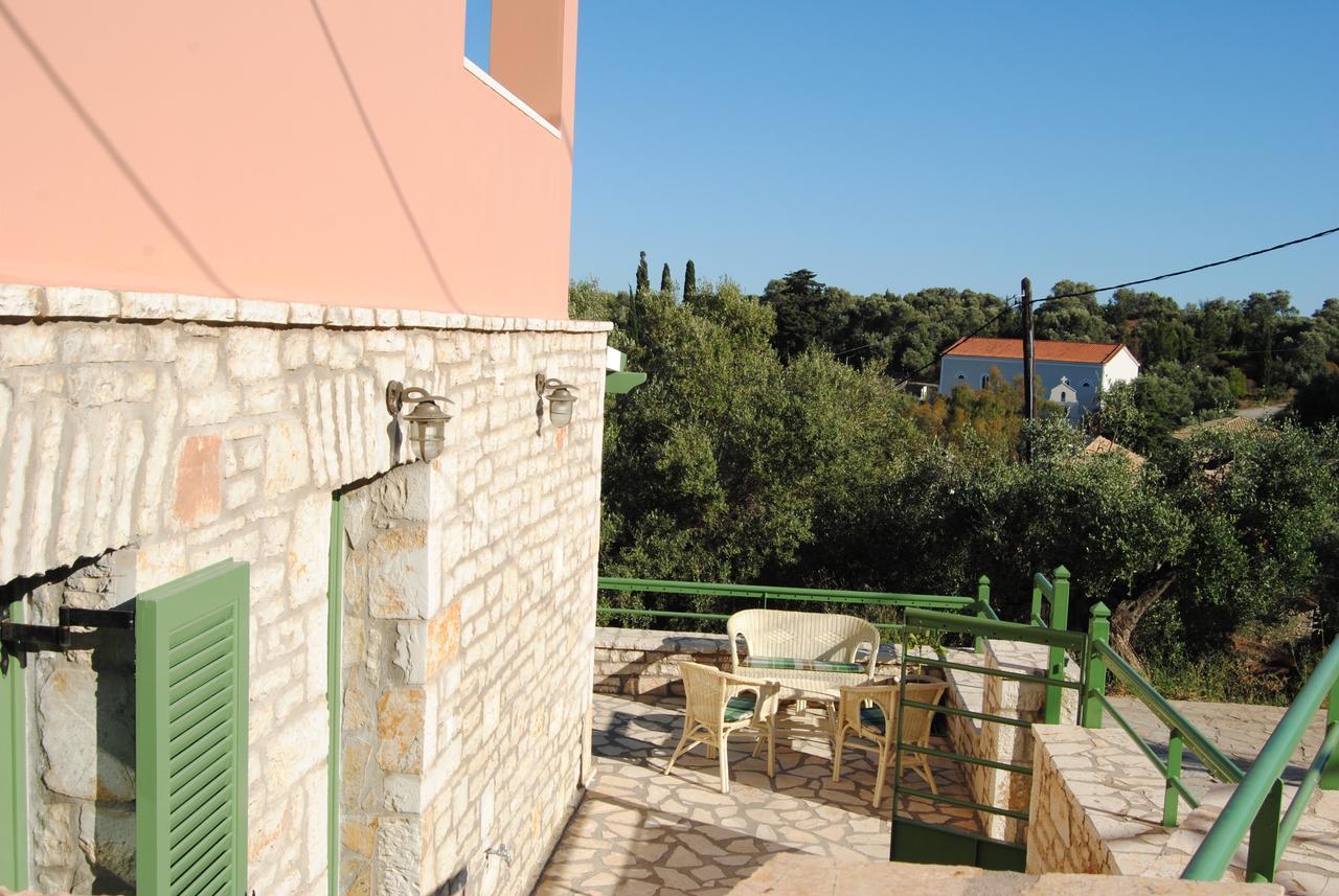 Villa Tati Kastos Екстер'єр фото