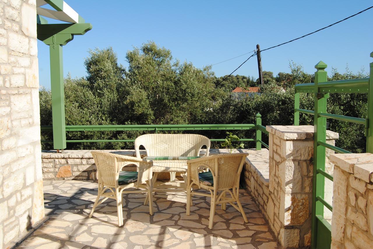 Villa Tati Kastos Екстер'єр фото